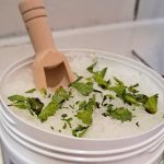 Cherry Blossom Peppermint Foot Scrub 1 kg - Image 6