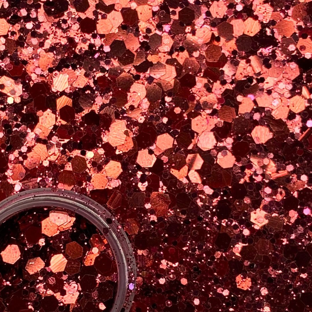 a redish brownish chunky glitter GLO Glitter-Princess